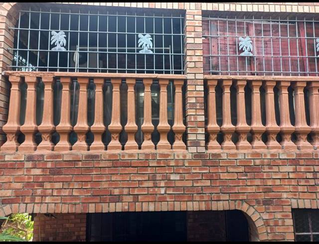 6 BEDROOM HOUSE FOR SALE IN BELLAIR